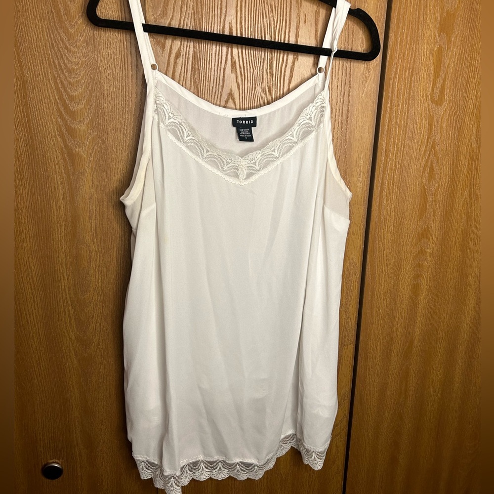 Torrid lace cami